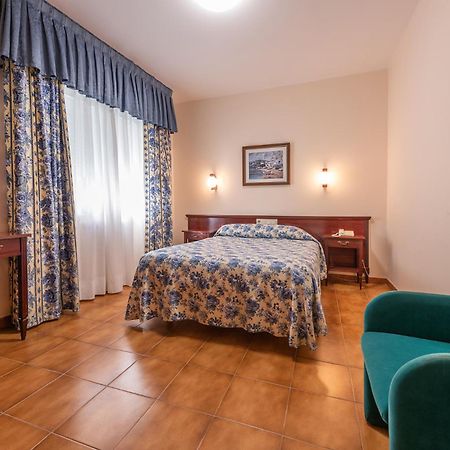 Hotel Minso Sanxenxo Eksteriør billede